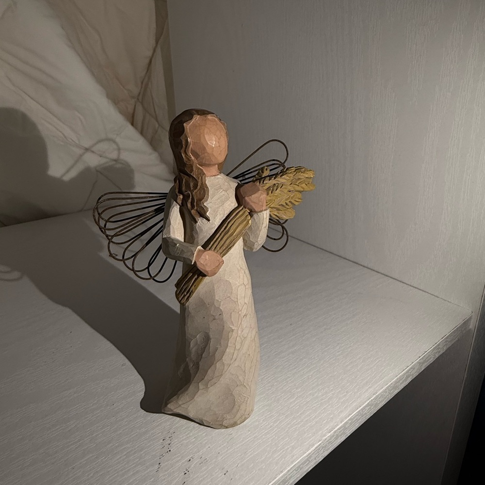 Willow Tree Angel of Autumn 2001